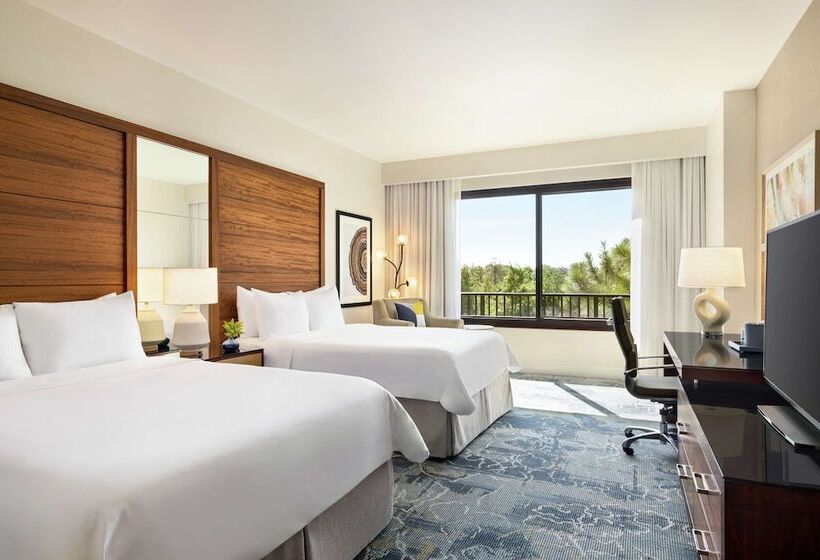 غرفه قياسيه سريرين مزدوجين, The Woodlands Resort, Curio Collection By Hilton