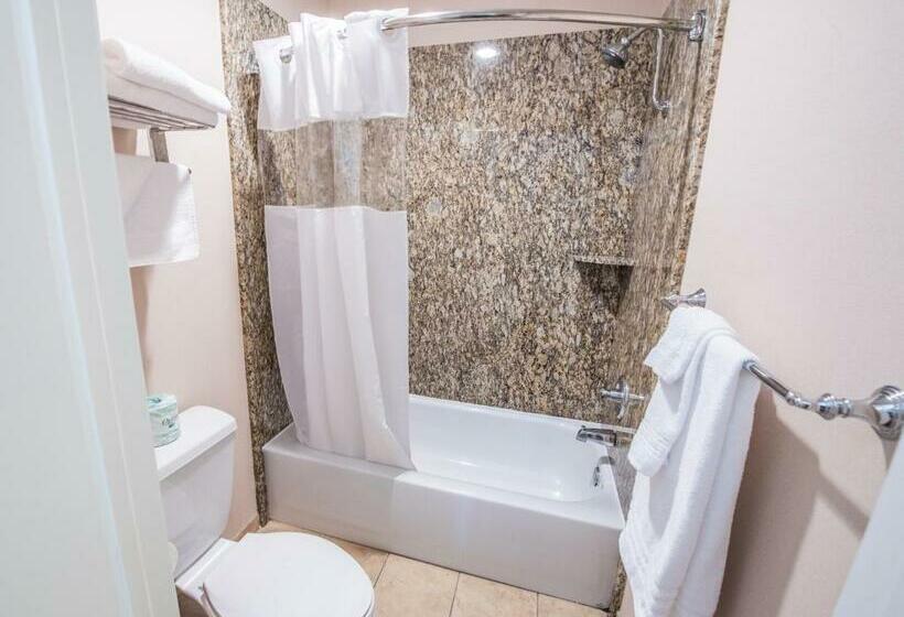 Стандартный Номер Кровать Кинг, Travelodge By Wyndham Culver City