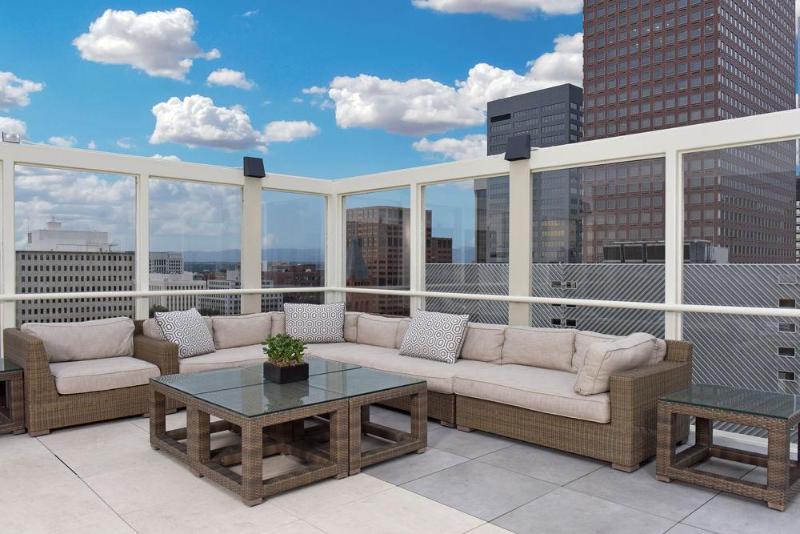 Номер Deluxe, Warwick Denver