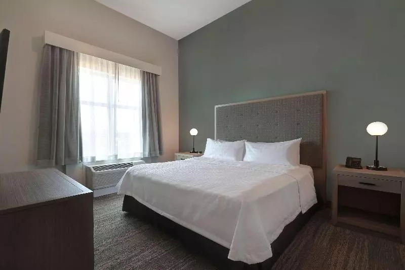 キングサイズベッドのスイートルーム, Omni Tucson National Resort & Spa