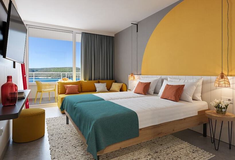 高级三人间, Sunny Rabac By Valamar