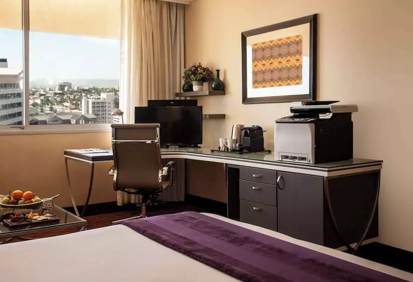 اتاق کلاس بیزنس, Avani Windhoek Hotel & Casino
