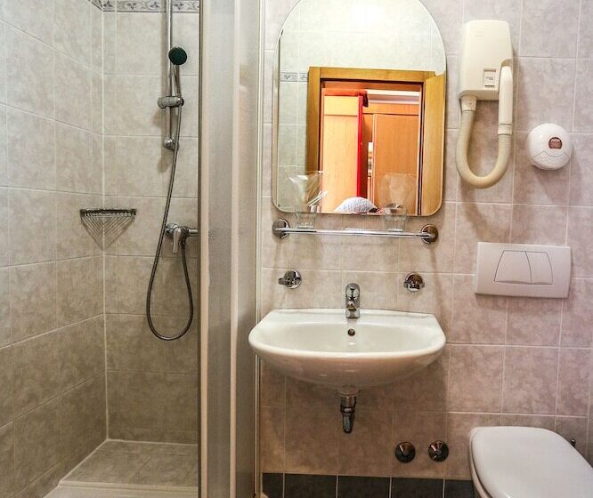 اتاق استاندارد با بالکن, Dražica   Hotel Resort Dražica