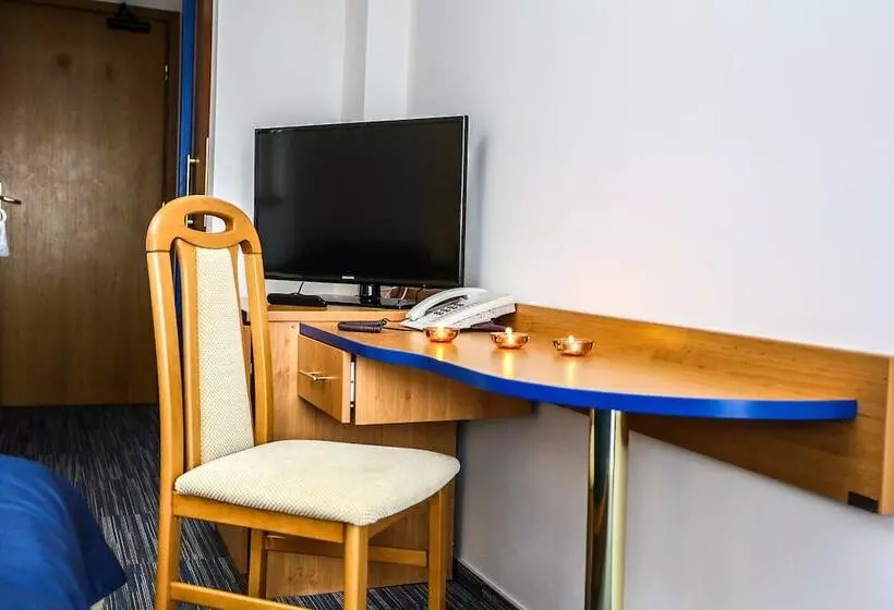 バルコニー付きスタンダードルーム, Dražica Hotel Resort Dražica