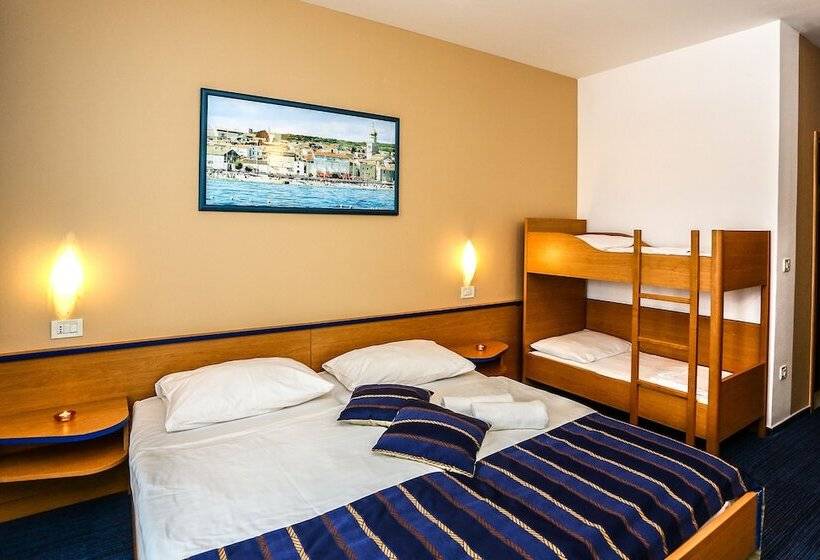 اتاق خانوادگی, Dražica   Hotel Resort Dražica