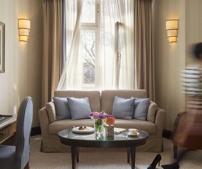 חדר דלוקס, Esplanade Zagreb