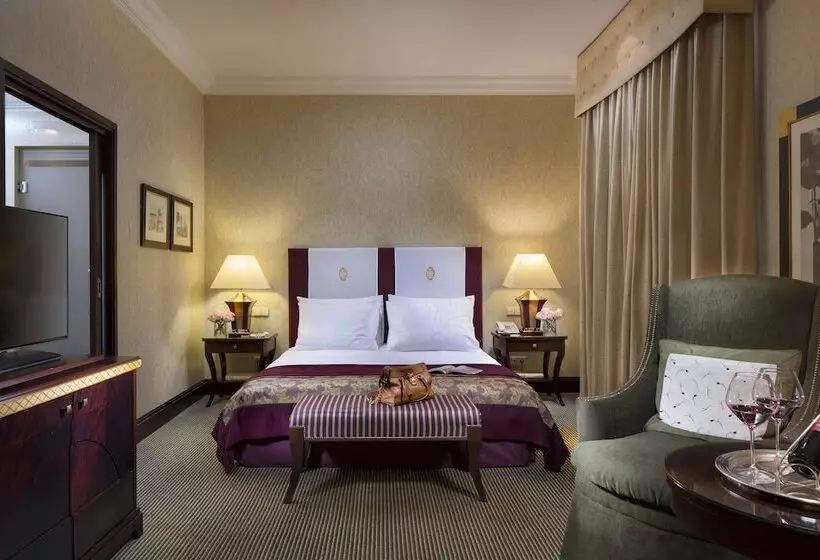 Superior-huone, Esplanade Zagreb