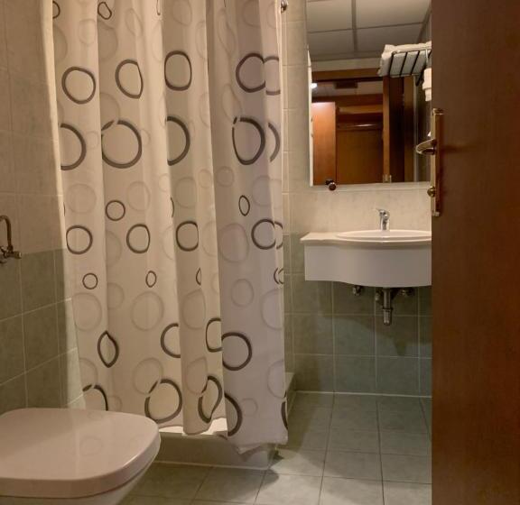 اتاق استاندارد, Mantova