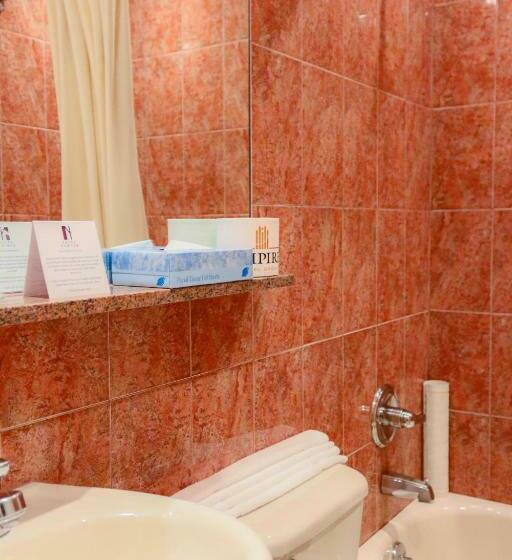 豪华房间, Newton