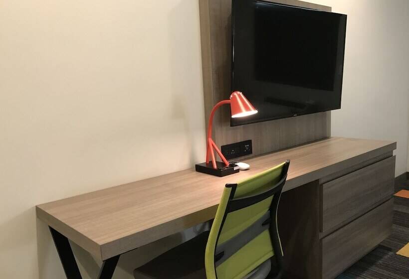 Номер Стандарт 2 Двуспальные Кровати, Rodeway Inn Near Melrose Ave