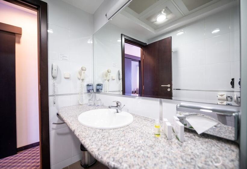 سوییت, Sumadija