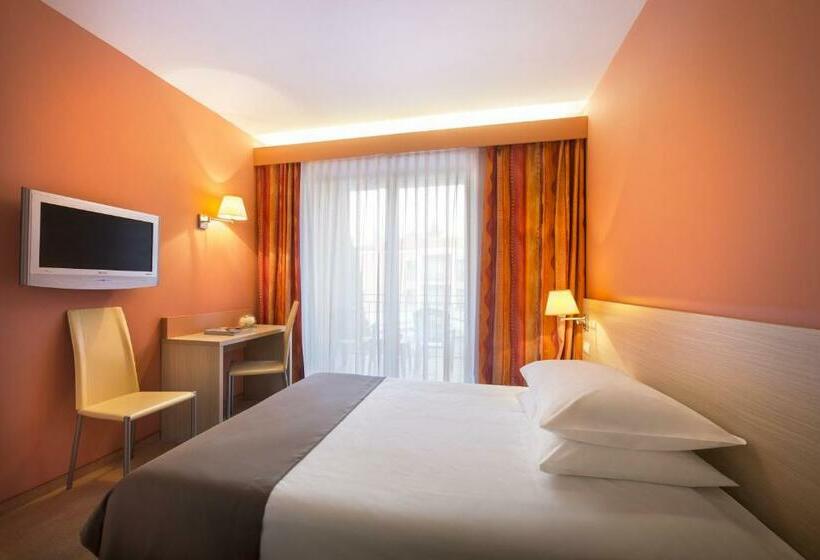 اتاق استاندارد یک نفره, Remisens Hotel Lucija