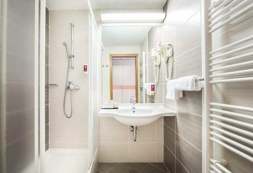 اتاق استاندارد یک نفره, Remisens Hotel Lucija