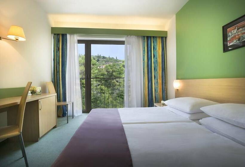 اتاق استاندارد با چشم‌انداز پارک, Remisens Hotel Lucija