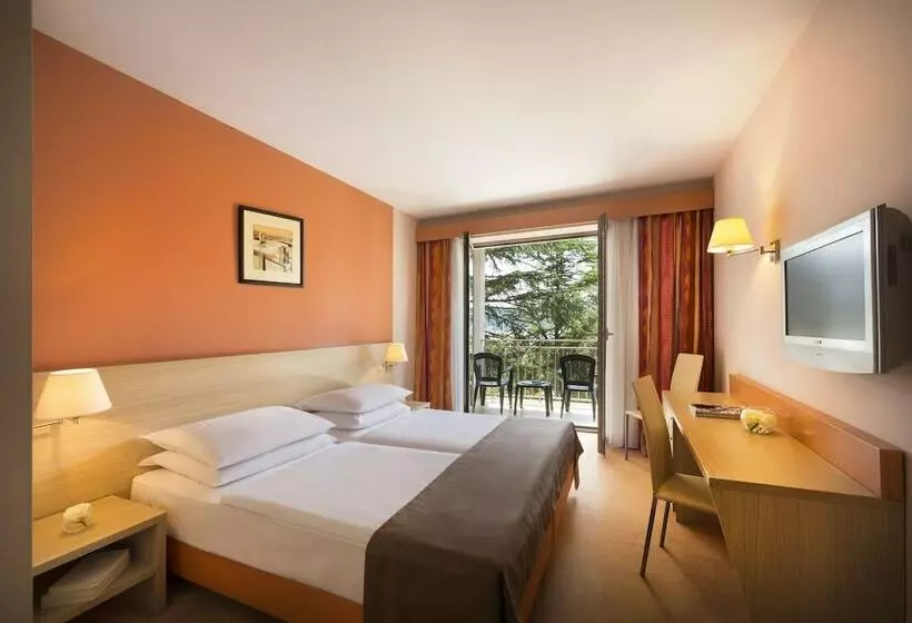 اتاق استاندارد با چشم‌انداز پارک, Remisens Hotel Lucija