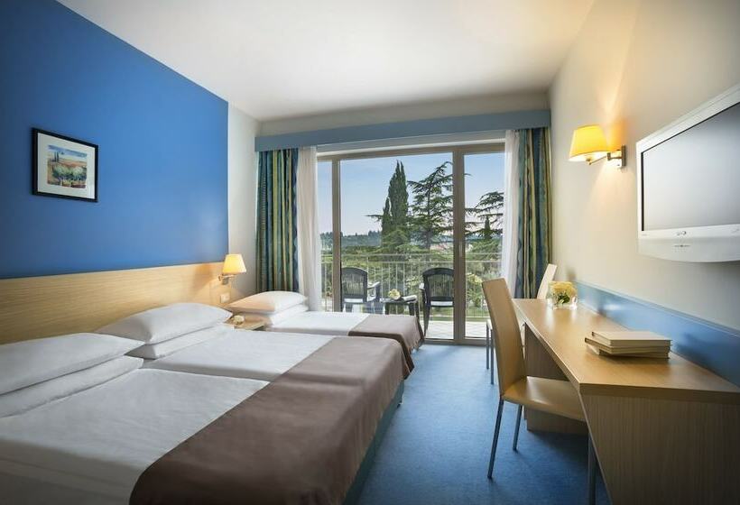 اتاق استاندارد سه نفره, Remisens Hotel Lucija