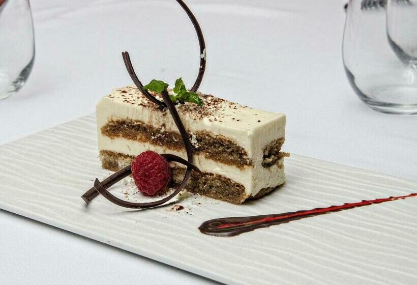 اتاق استاندارد با 2 تخت دوبل, Accra Beach Hotel & Spa