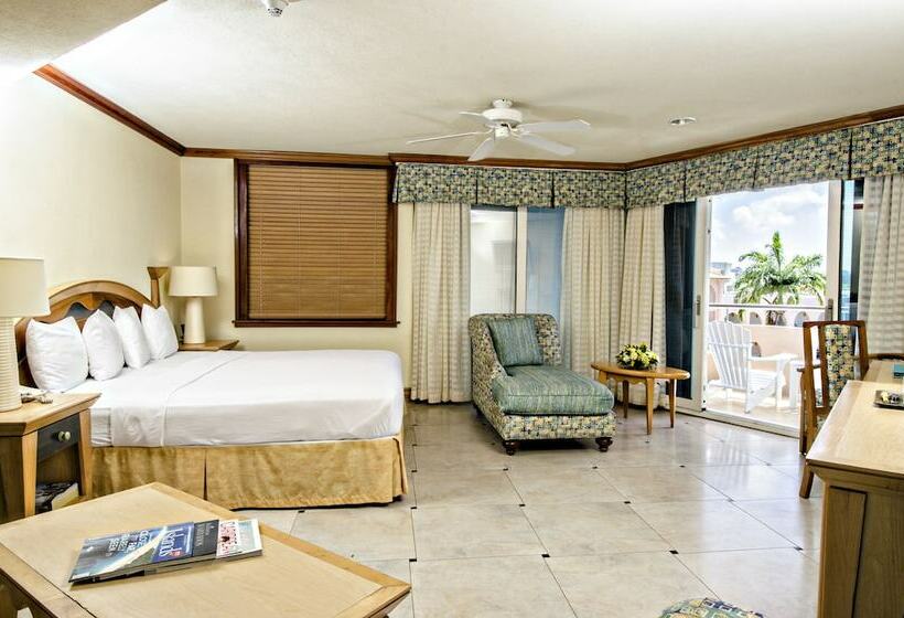 Deluxe Suite Sea View, Accra Beach Hotel & Spa