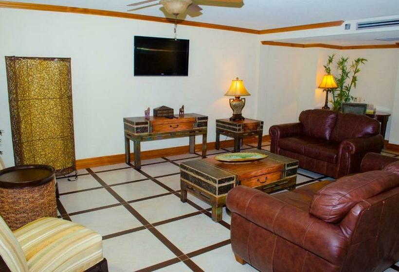 سوییت جونیور لوکس, Accra Beach Hotel & Spa