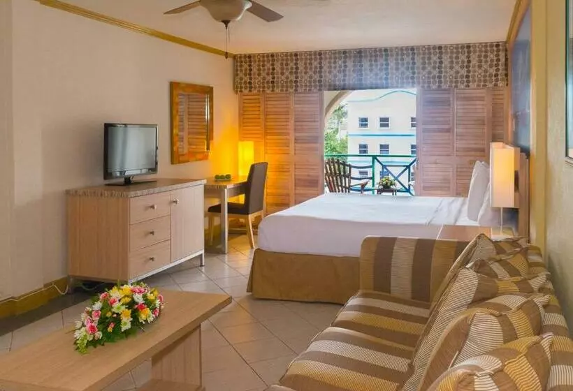 سوئیت جونیور با تخت بزرگ, Accra Beach Hotel & Spa
