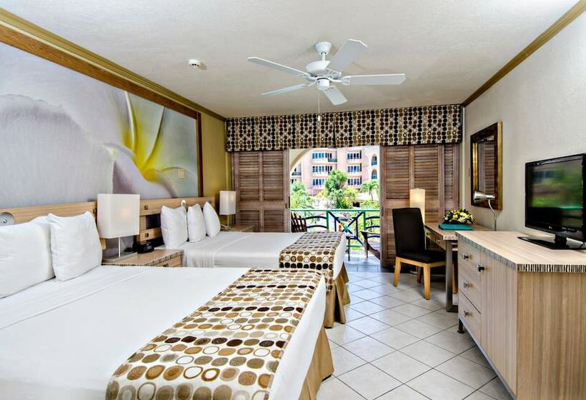 سوئیت جونیور با چشم‌انداز, Accra Beach Hotel & Spa