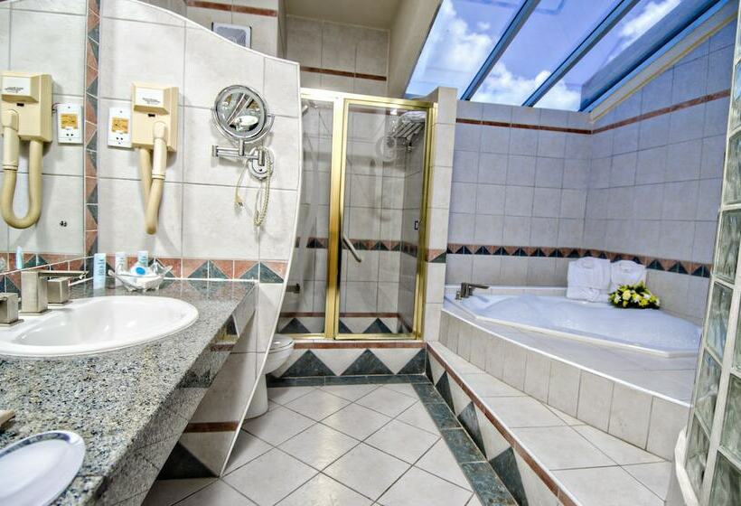 آپارتمان دوبلکس 1 خوابه, Accra Beach Hotel & Spa