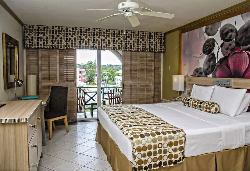 سوئیت جونیور با چشم‌انداز, Accra Beach Hotel & Spa
