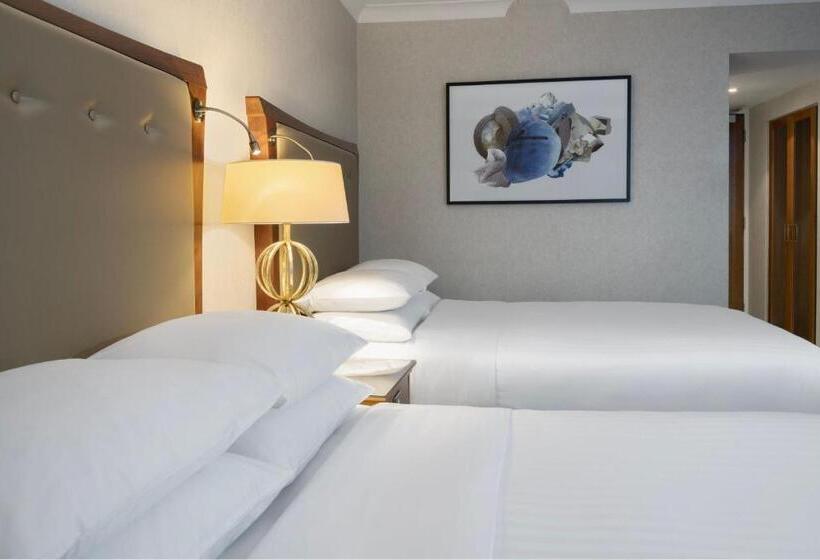 디럭스 룸, Delta Hotels By Marriott Swindon