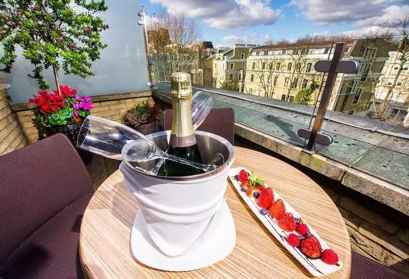 ダブルベッドのスタンダードスタジオ, Doubletree By Hilton London Kensington