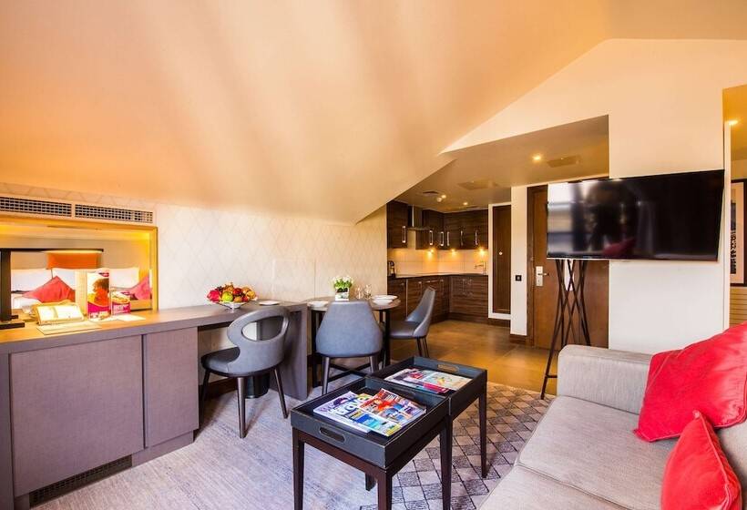 Студия Стандарт Двуспальная Кровать, Doubletree By Hilton London Kensington