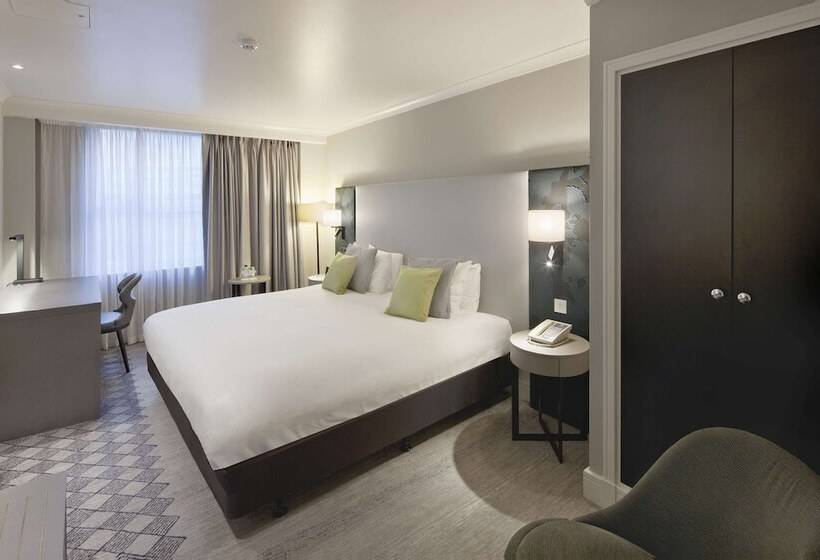 Студия Стандарт Двуспальная Кровать, Doubletree By Hilton London Kensington