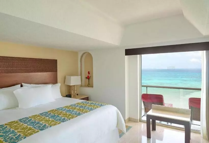2 Bedrooms Suite Sea View, Grand Fiesta Americana Coral Beach Cancun - All Inclusive