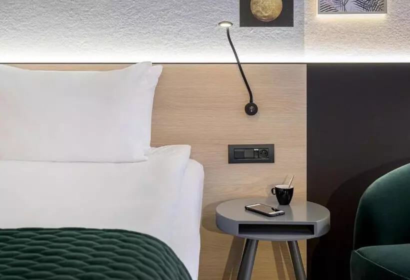 اتاق استاندارد با تخت بزرگ, Holiday Inn Hasselt, An Ihg
