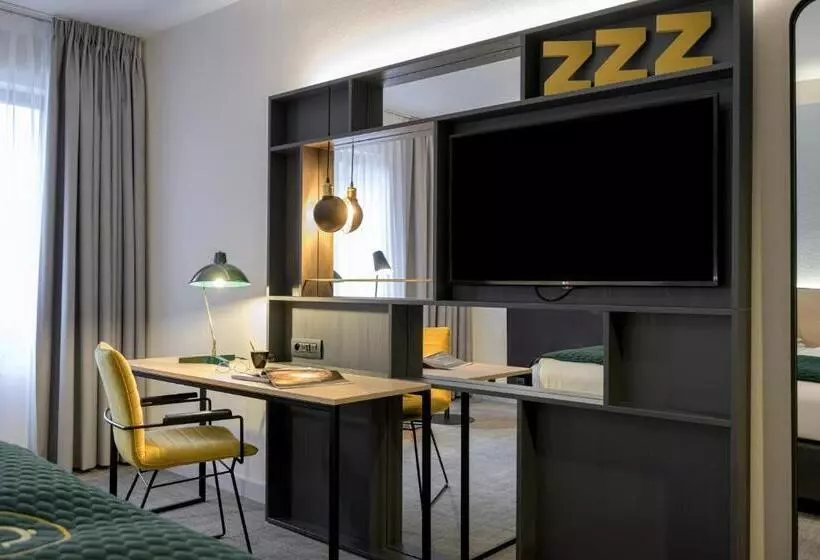 اتاق استاندارد با تخت بزرگ, Holiday Inn Hasselt, An Ihg