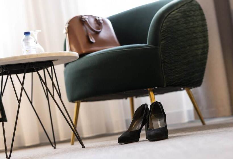 2ダブルベッドのスタンダードルーム, Holiday Inn Hasselt, An Ihg