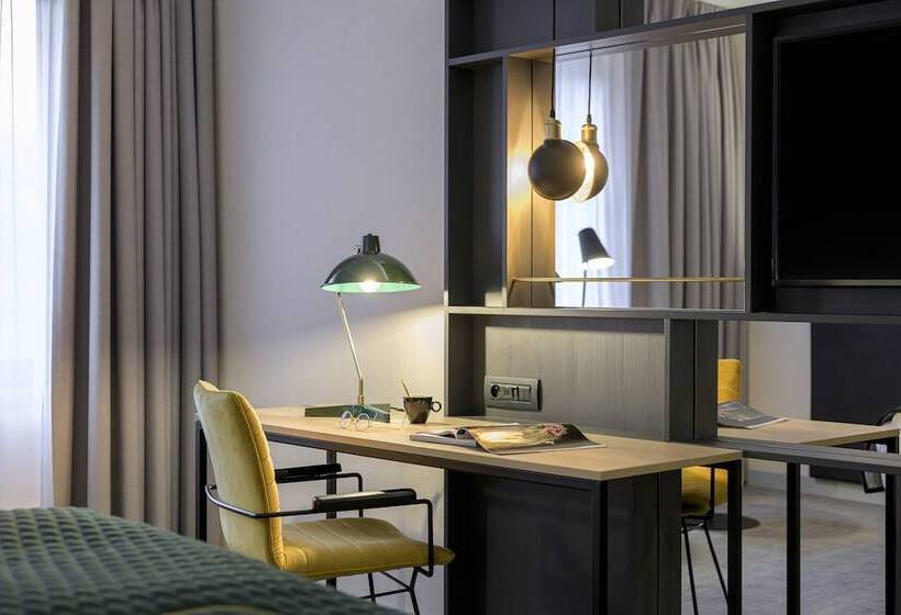 2ダブルベッドのスタンダードルーム, Holiday Inn Hasselt, An Ihg