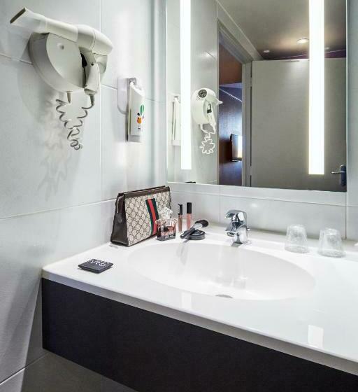 スタンダードルーム, Ibis Styles Evry Lisses