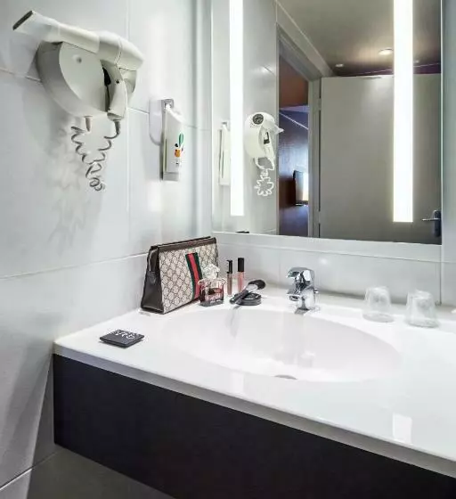 Standard Værelse, Ibis Styles Evry Lisses