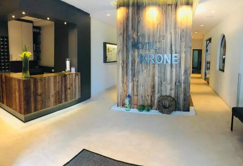 Camera Standard Individuale, Krone