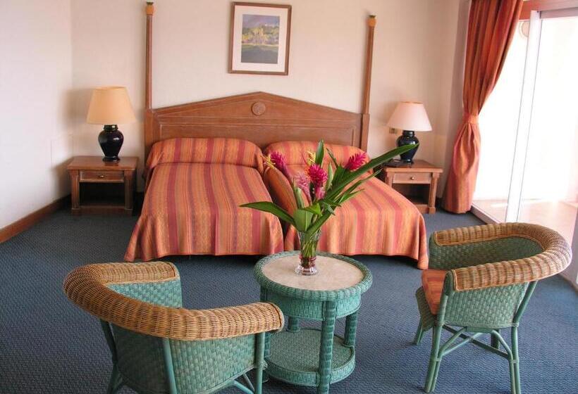 اتاق سوپریور, La Bateliere