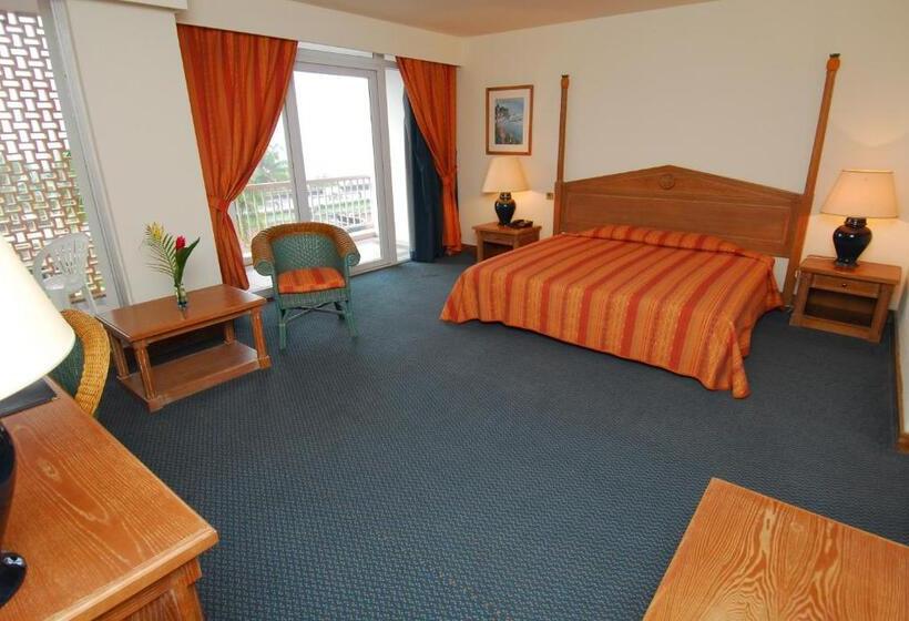 اتاق لوکس, La Bateliere