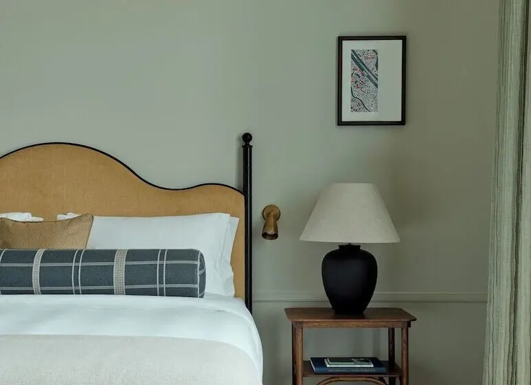 اتاق لوکس, Miiro Palais Rudolf