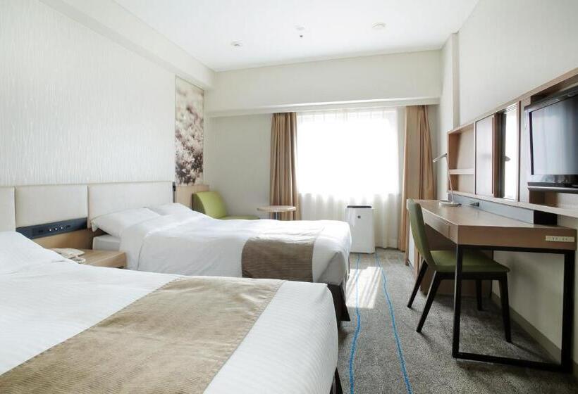 غرفة قياسية ثلاثية, Sapporo Tokyu Rei