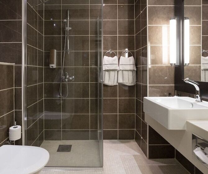 Номер Superior, Verso