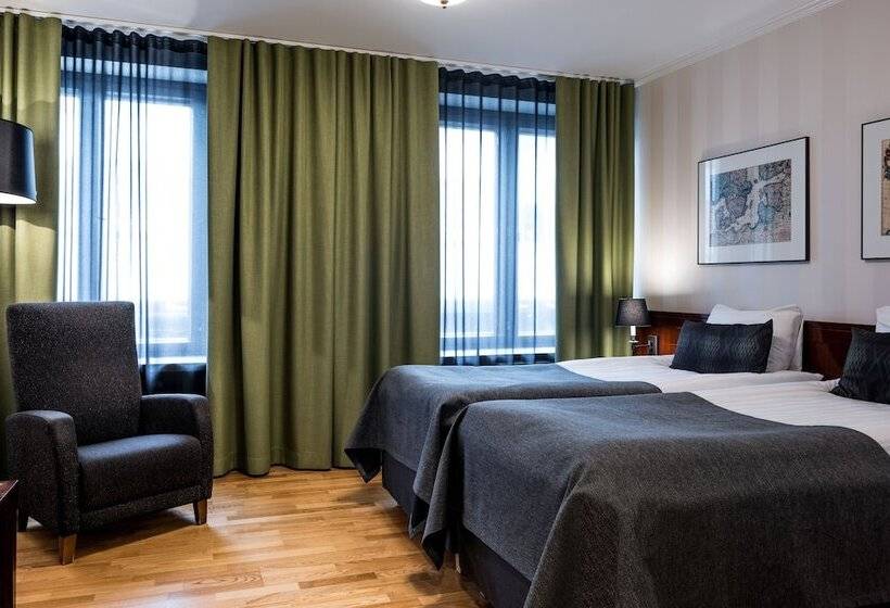 Номер Superior, Verso