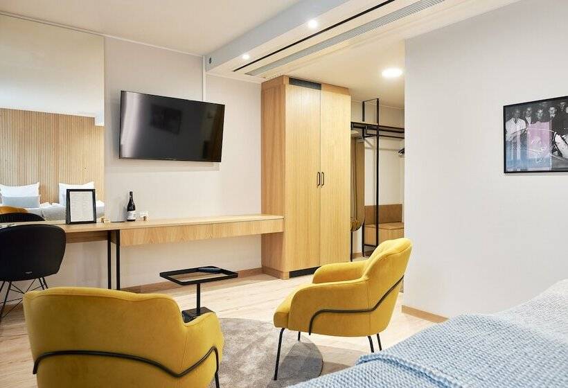 Номер Superior, Verso