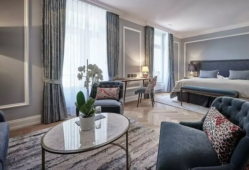 スーペリアージュニアスイート, Victoria Jungfrau Grand Hotel & Spa