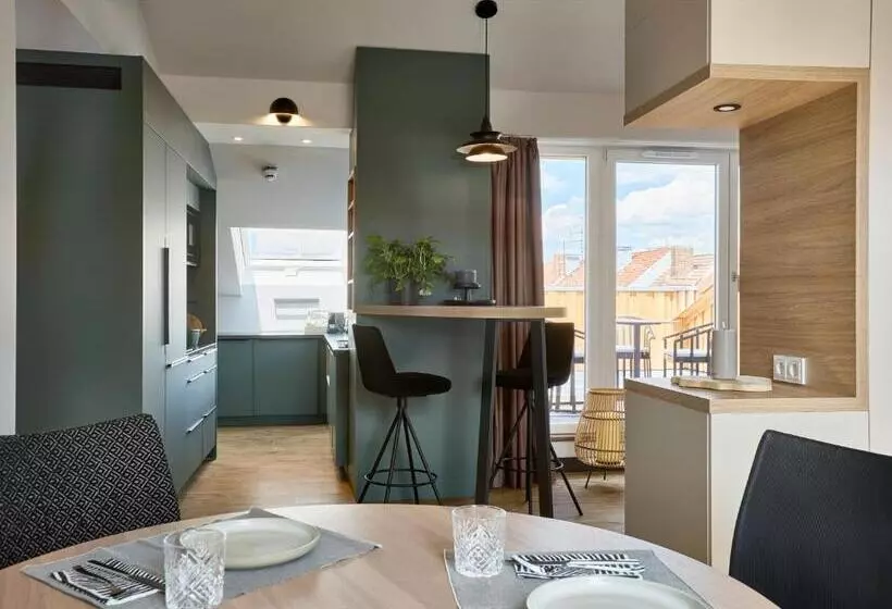 3 Bedroom Suite, June Six Hotel Hannover City