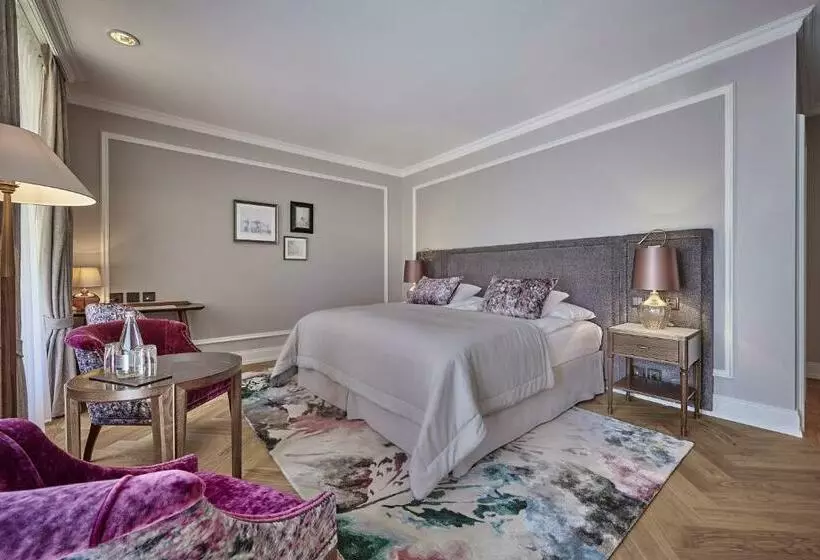 デラックスルーム, Victoria Jungfrau Grand Hotel & Spa