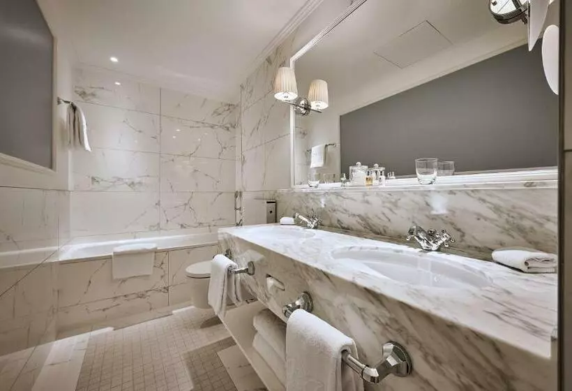デラックスルーム, Victoria Jungfrau Grand Hotel & Spa